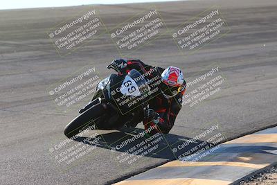 media/Dec-06-2024-CVMA Friday Practice (Fri) [[e1d1c5d4fc]]/4-Group 4 and Trackday/Session 5 (Bowl)/